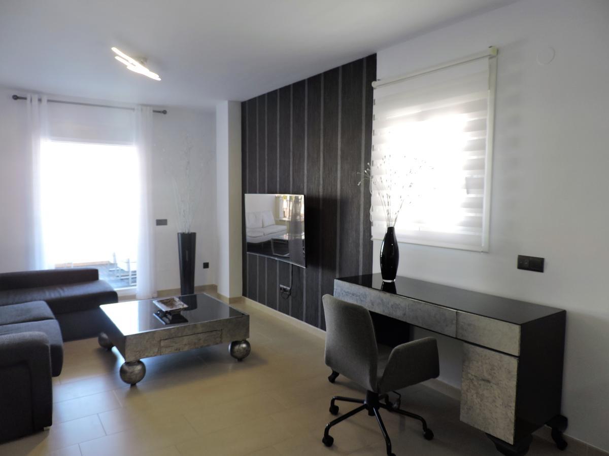 Plaza De Espana Boutique Apartment Нерха Екстер'єр фото